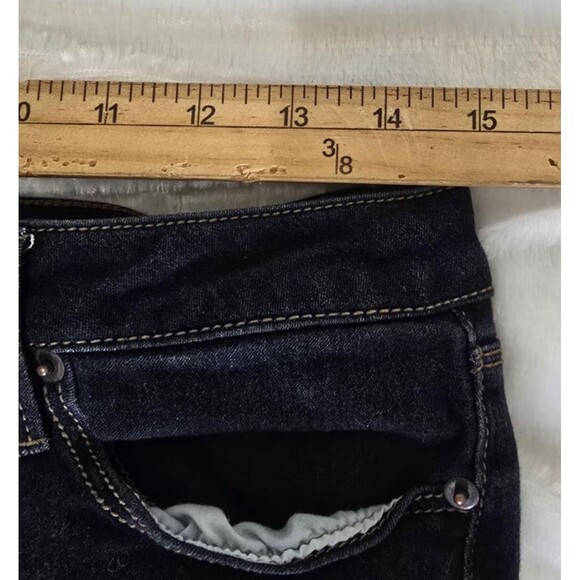 Low Rise Straight Leg Stretch Dark Wash Denim Jeans Women's Size 13 or 30" Waist - Picture 7 of 9